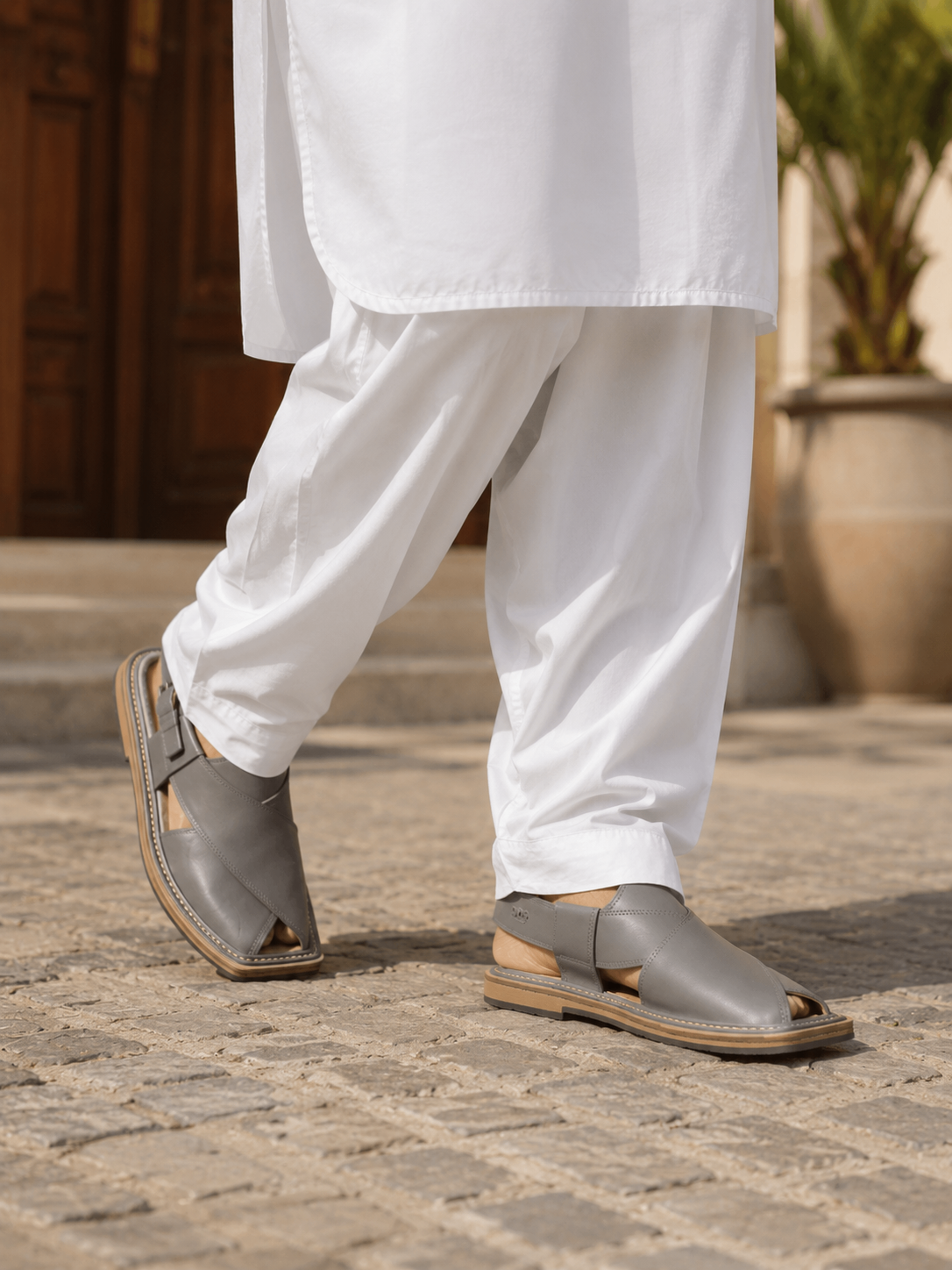 Leather Peshawari Chappal for Men – Blue, Grey & Black (UK 7-11)